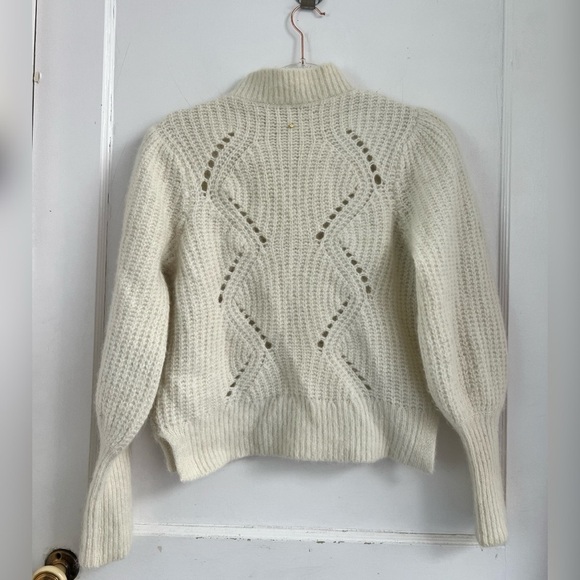 Cuyana Alpaca Wool Balloon Sleeve
Sweater in Cream $248 - Picture 6 of 6